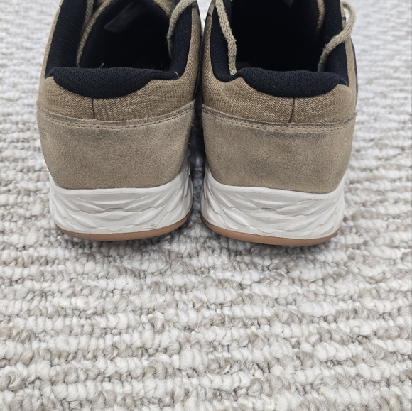 New Balance Lifestyle - Picture 4 of 7